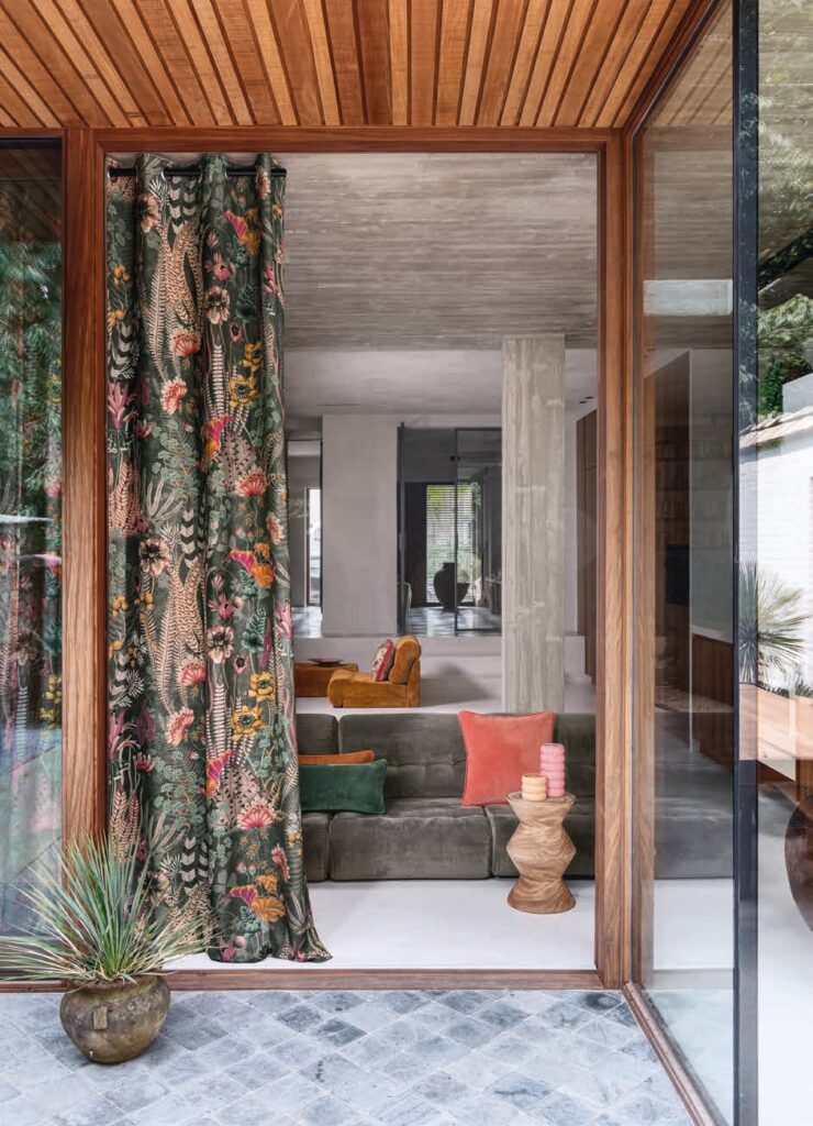 Chivasso RITUAL SPIRIT CH3247 Chivasso Curtain Fabrics Rotterdam inspirations 1